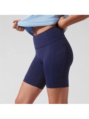 Athleta Navy Ultimate Stash II 7” Short L